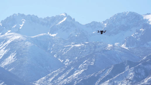 RaignV XCD-7 - X-shaped quadcopter configuration with fiber-optic communication for anti-jamming FPV flight and remote control & telemetry